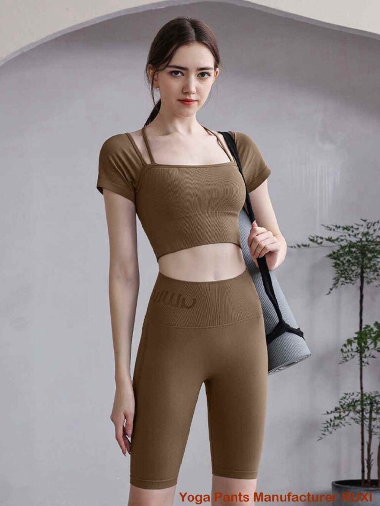 желтые спортивные шорты RUXI